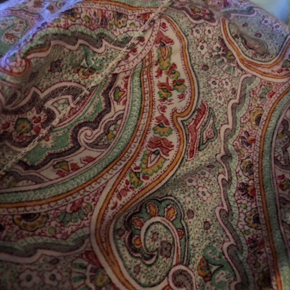 Talbot’s Ladies Paisley Button Down B4 - Picture 5 of 9
